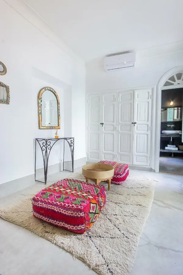 Riad Helen Marrakesch 2*,